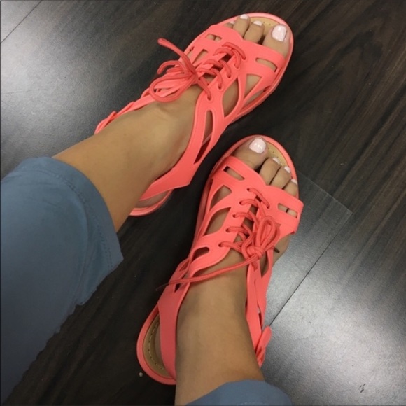 Jelly Sandals in peach - Picture 2 of 4